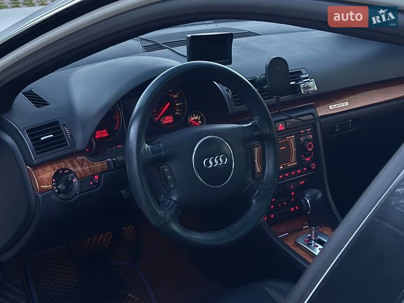 Седан Audi A4 2004 в Харкові