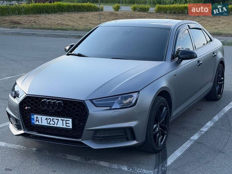 Седан Audi A4 2017 в Горенке