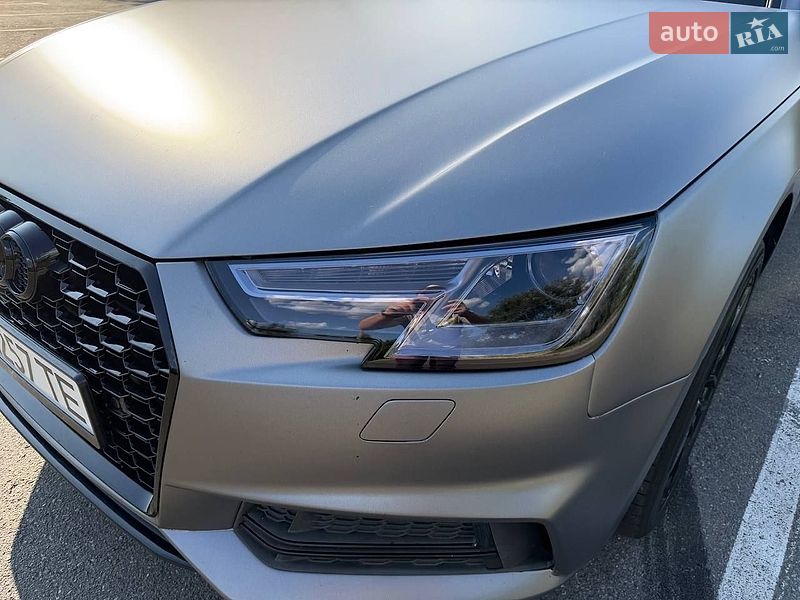 Седан Audi A4 2017 в Горенке