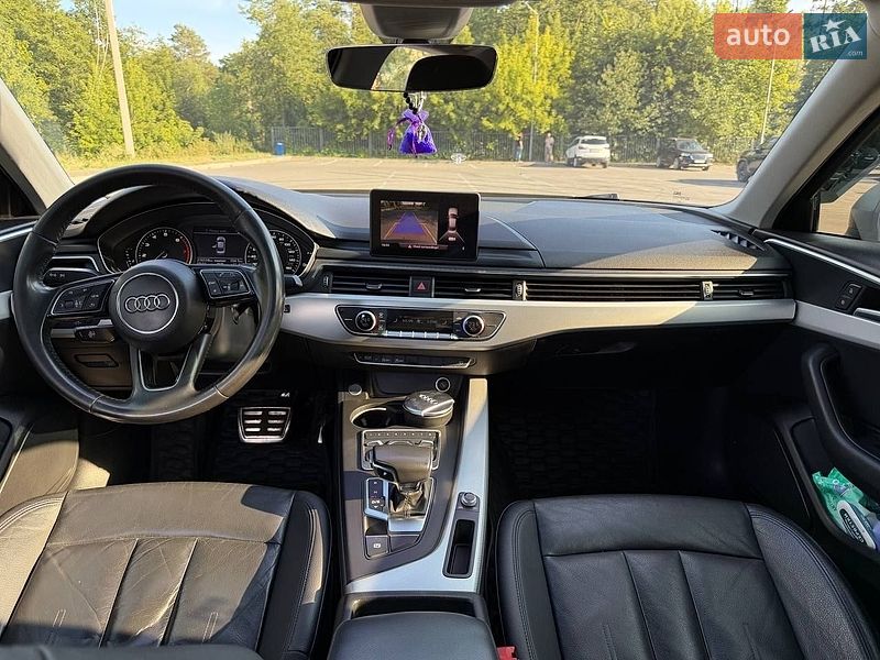 Седан Audi A4 2017 в Горенке