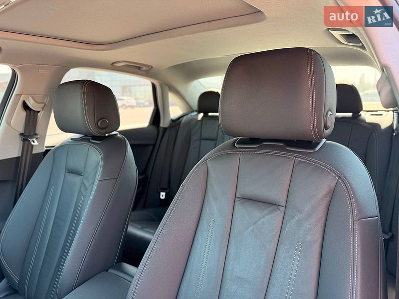 Седан Audi A4 2020 в Кривому Розі