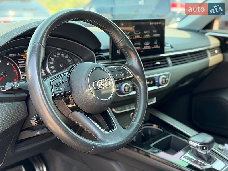 Седан Audi A4 2020 в Кривому Розі