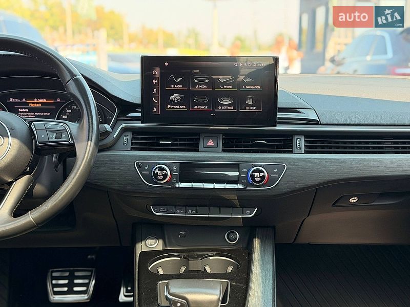 Седан Audi A4 2020 в Кривому Розі