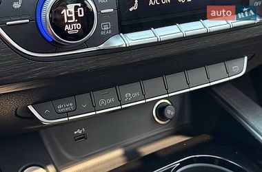 Седан Audi A4 2020 в Кривому Розі