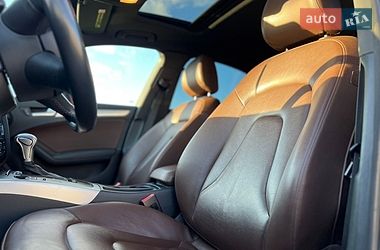 Седан Audi A4 2014 в Києві