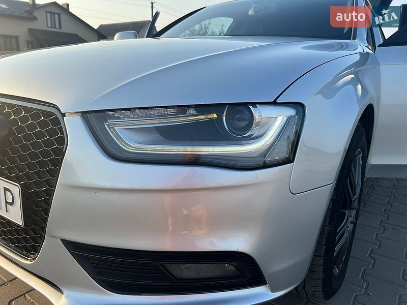 Універсал Audi A4 2011 в Вараші