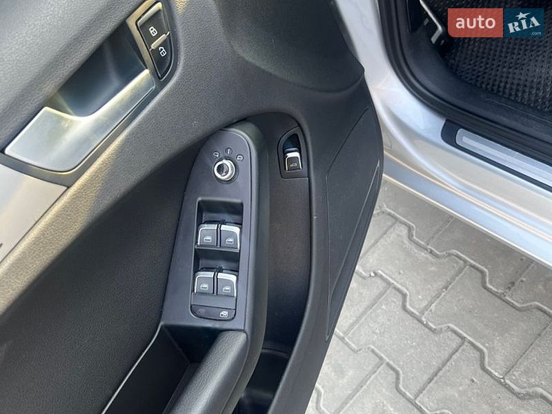 Універсал Audi A4 2011 в Вараші