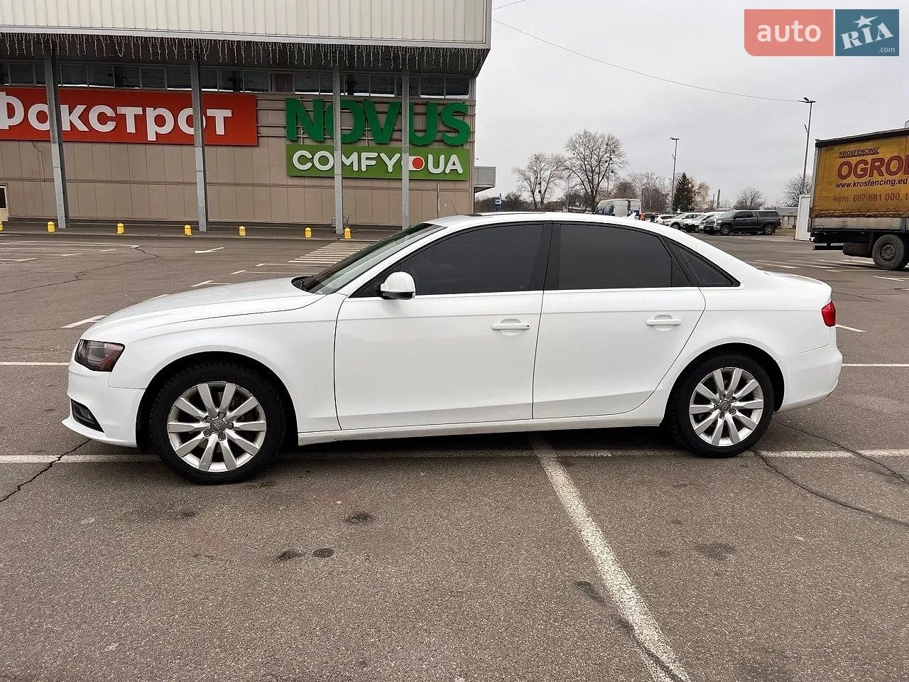 2013 Audi A4 - мініатюра 3