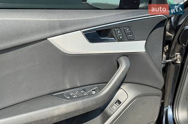 Седан Audi A4 2017 в Києві