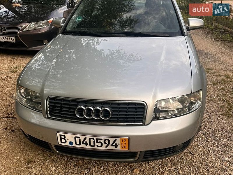 Седан Audi A4 2003 в Збараже