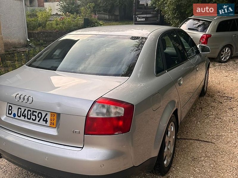 Седан Audi A4 2003 в Збараже