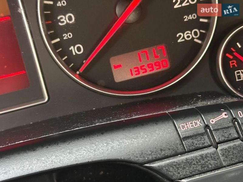 Седан Audi A4 2003 в Збараже