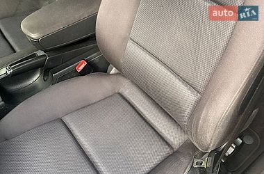 Седан Audi A4 2003 в Збараже