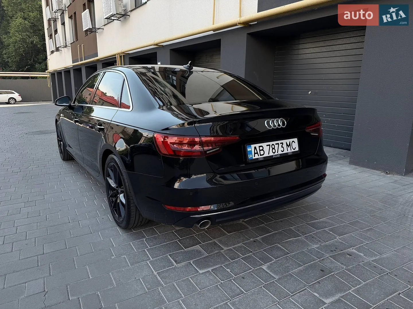 2016 Audi A4 - мініатюра 5
