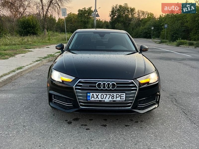 Audi A4, фото з оголошення
