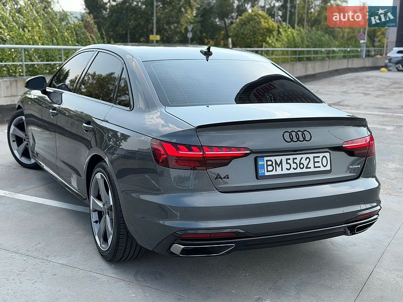 Седан Audi A4 2023 в Києві