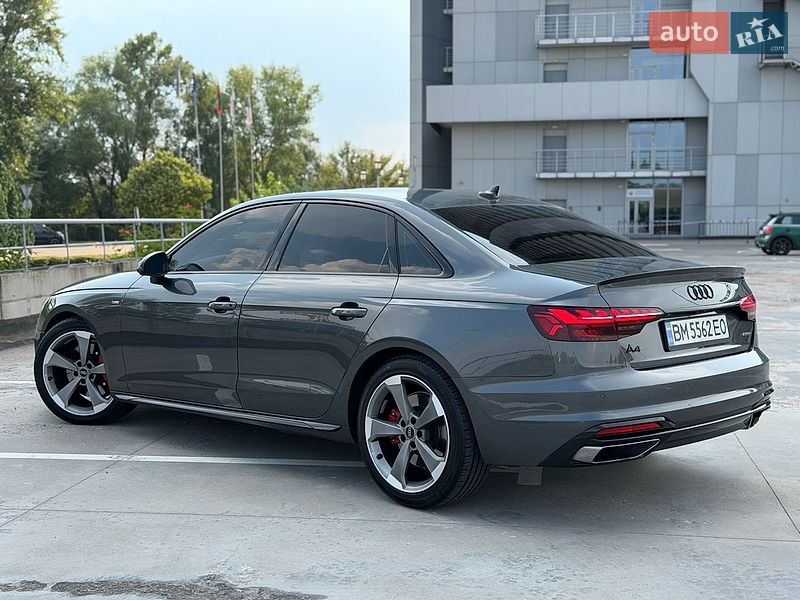 Седан Audi A4 2023 в Києві