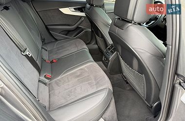 Седан Audi A4 2023 в Києві