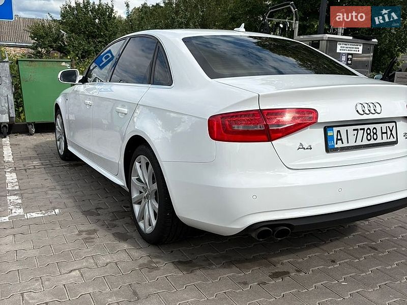 Седан Audi A4 2014 в Киеве