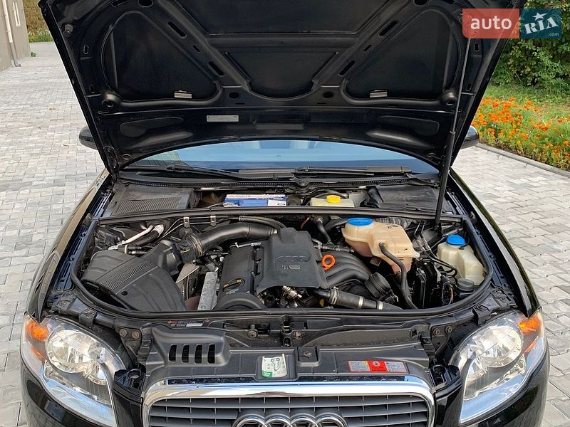 Седан Audi A4 2006 в Кременці