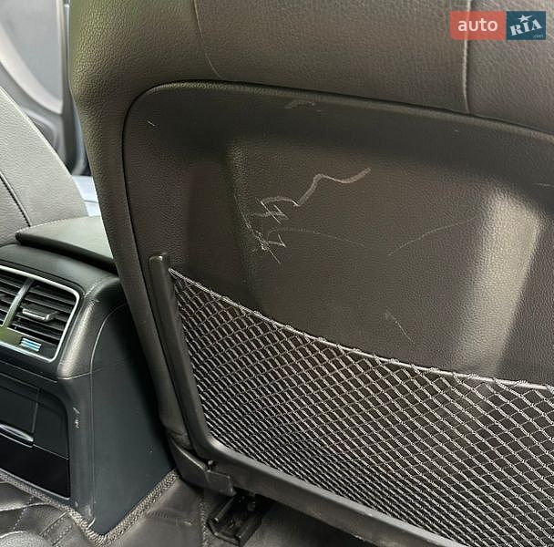 Седан Audi A4 2015 в Чернівцях