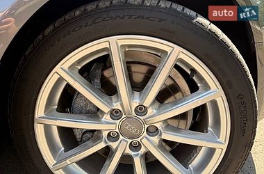 Седан Audi A4 2013 в Бучачі