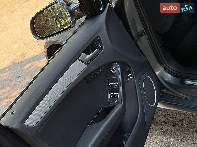 Седан Audi A4 2013 в Бучачі