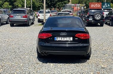 Седан Audi A4 2010 в Чернівцях