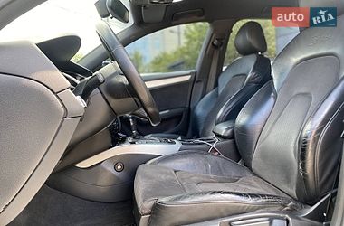 Седан Audi A4 2010 в Чернівцях
