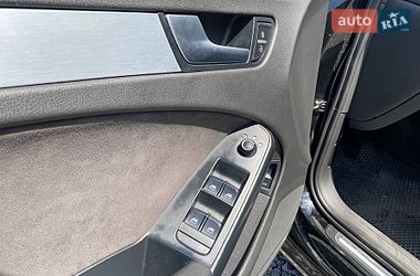 Седан Audi A4 2010 в Чернівцях