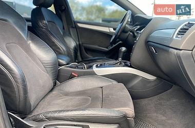 Седан Audi A4 2010 в Чернівцях