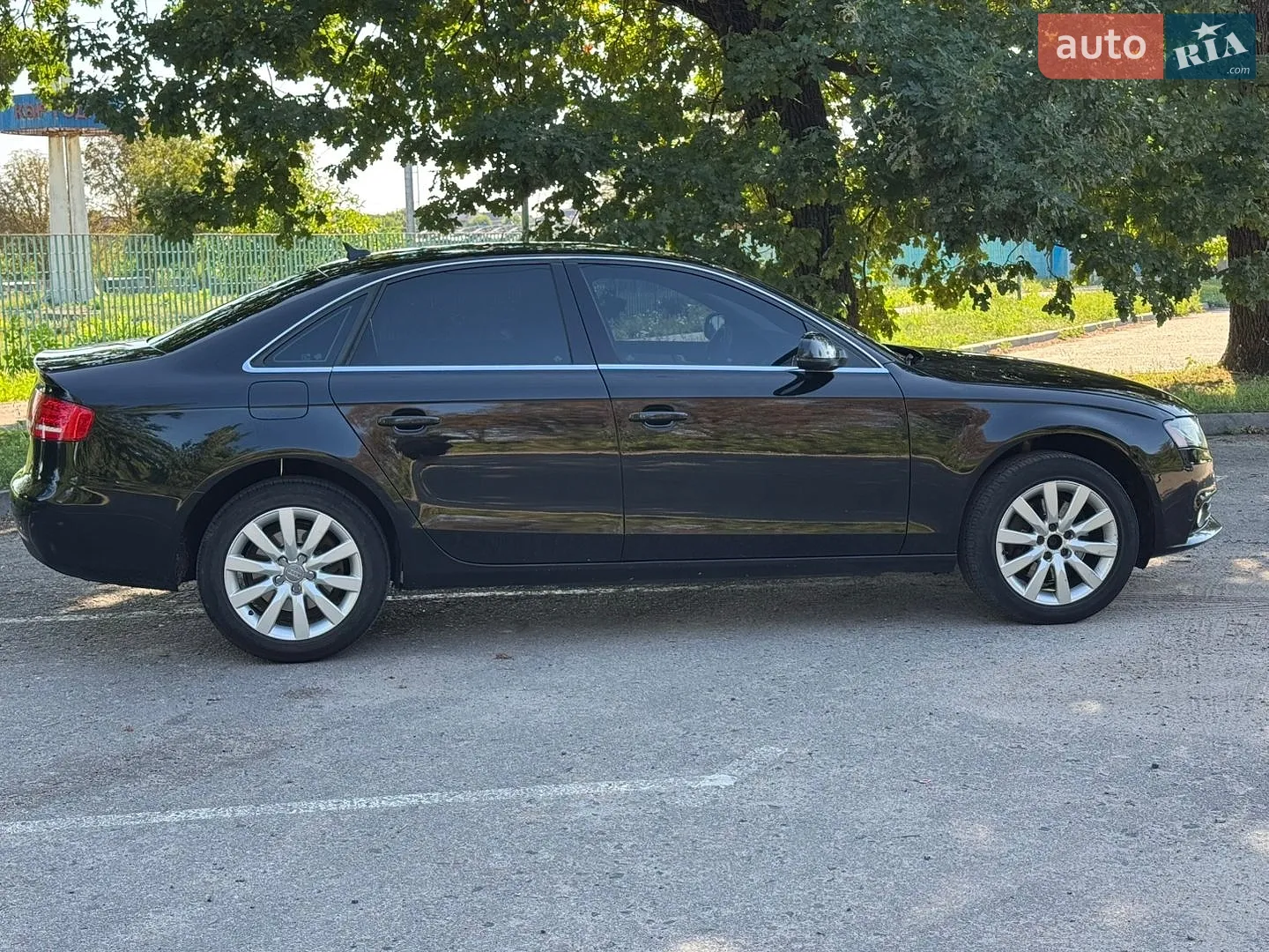 2010 Audi A4 - мініатюра 10
