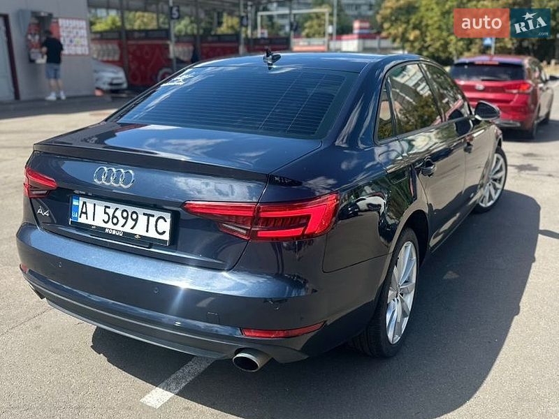 Седан Audi A4 2015 в Києві