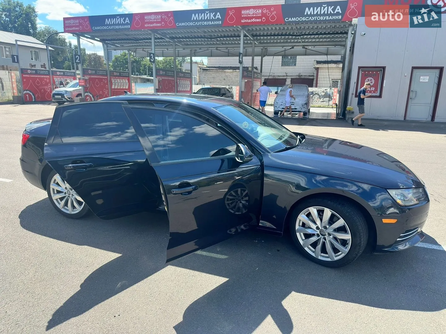2015 Audi A4 - мініатюра 10