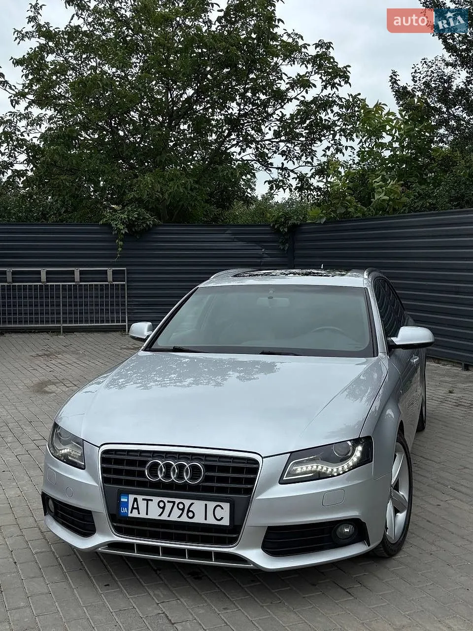 2011 Audi A4 - мініатюра 2
