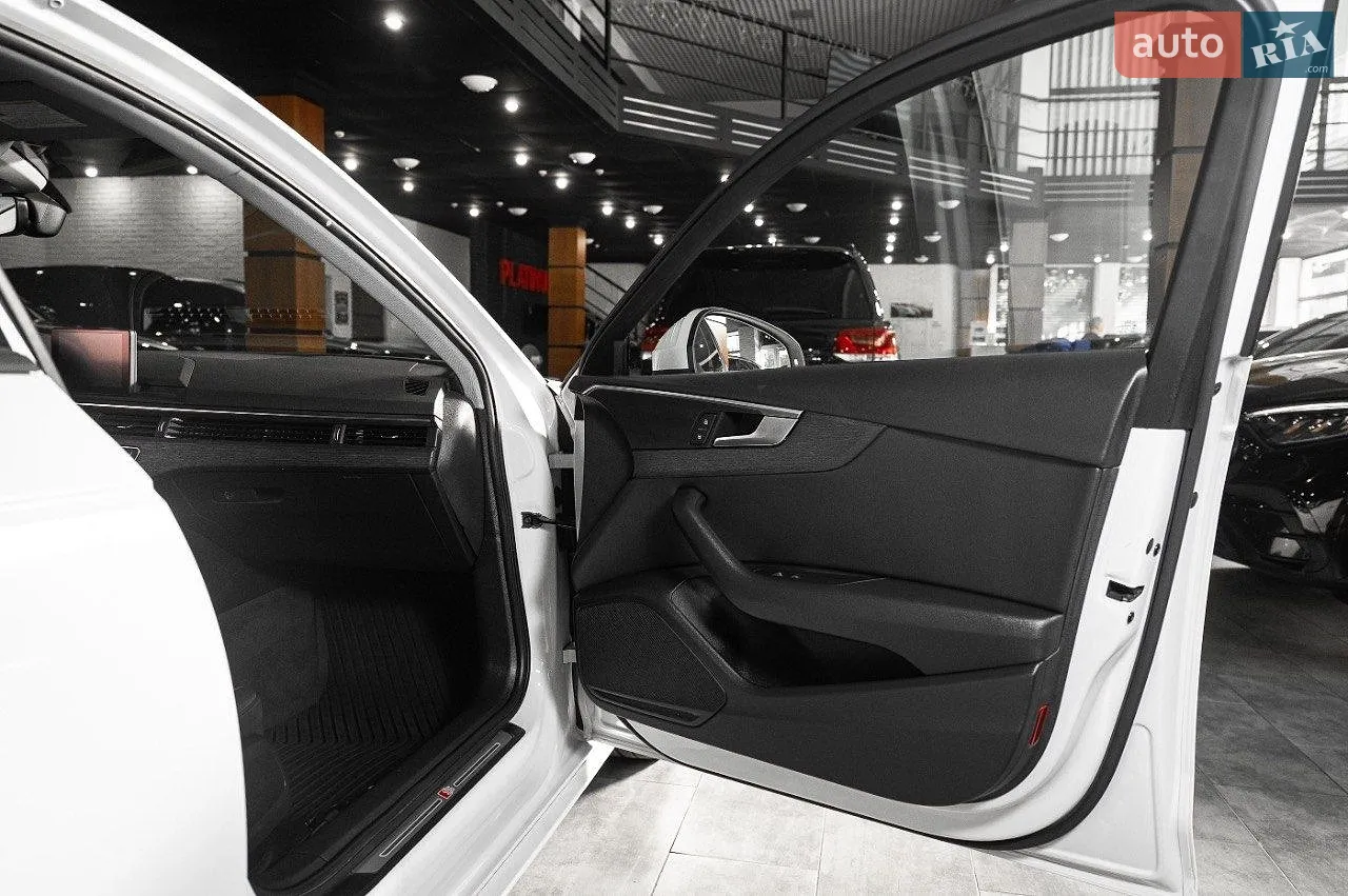 2017 Audi A4 - мініатюра 2