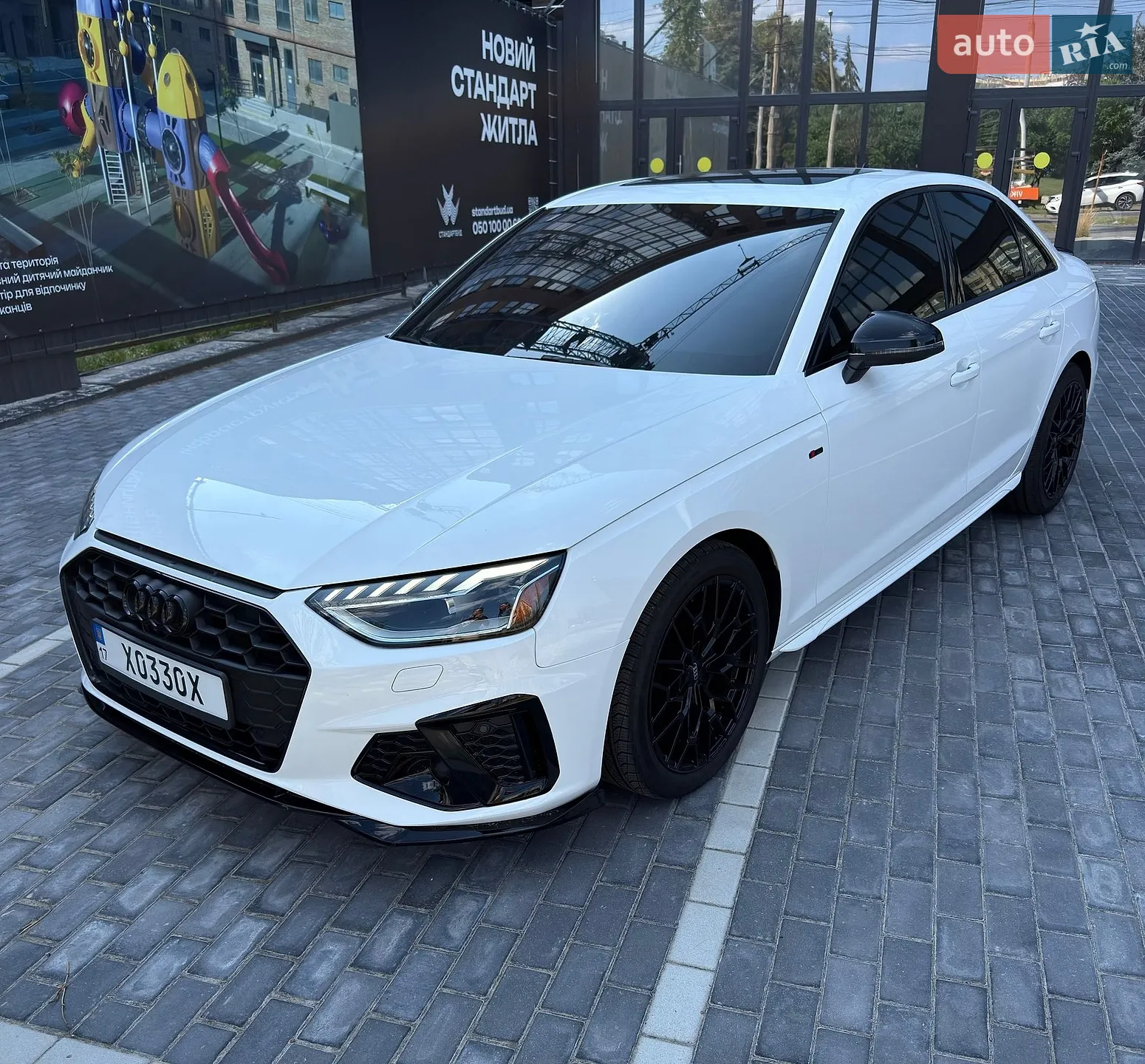 2022 Audi A4 - фото 1
