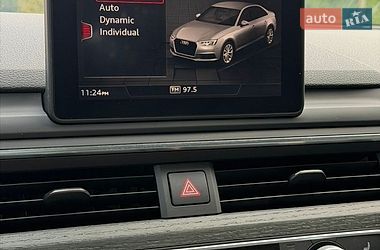 Седан Audi A4 2018 в Бурштыне