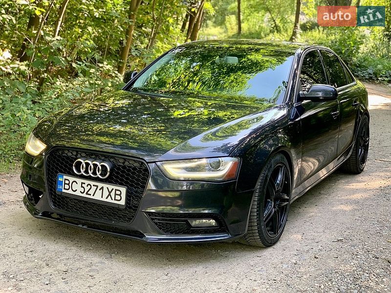 Audi A4, фото из объявления