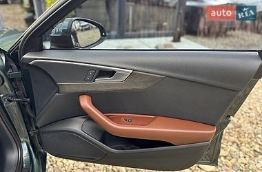 Седан Audi A4 2016 в Львові