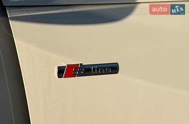 Седан Audi A4 2016 в Нововолынске