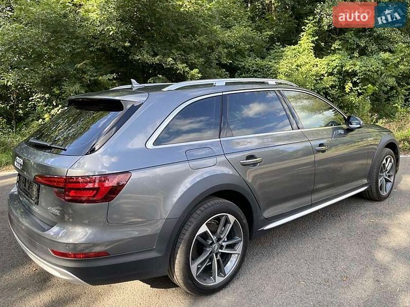 Універсал Audi A4 2017 в Києві
