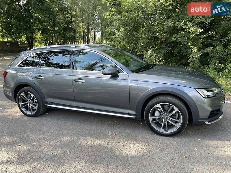Універсал Audi A4 2017 в Києві
