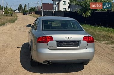 Седан Audi A4 2005 в Сарнах