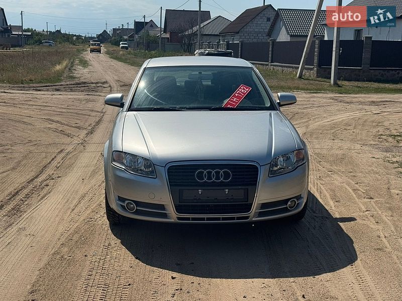 Седан Audi A4 2005 в Сарнах