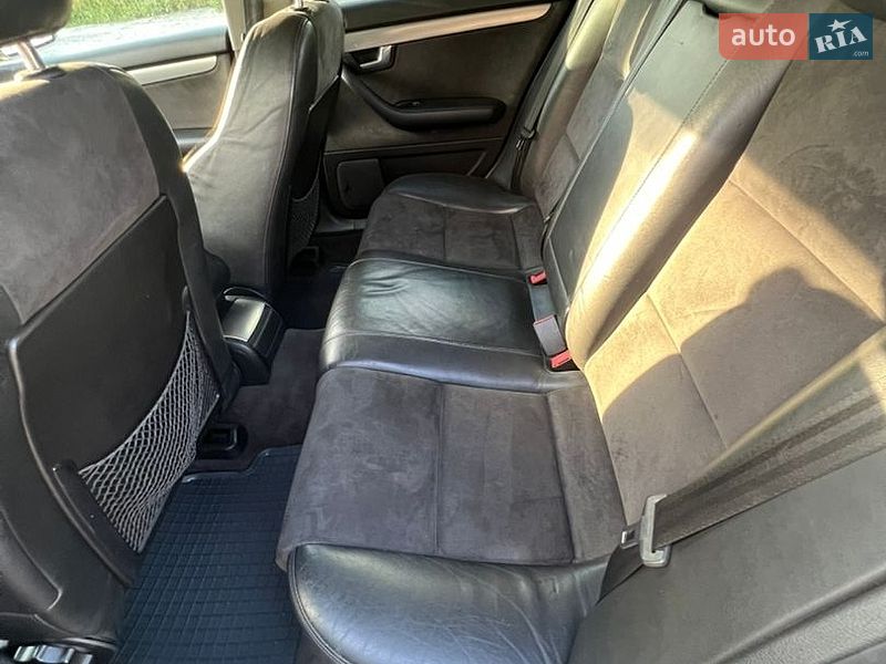 Седан Audi A4 2003 в Львові