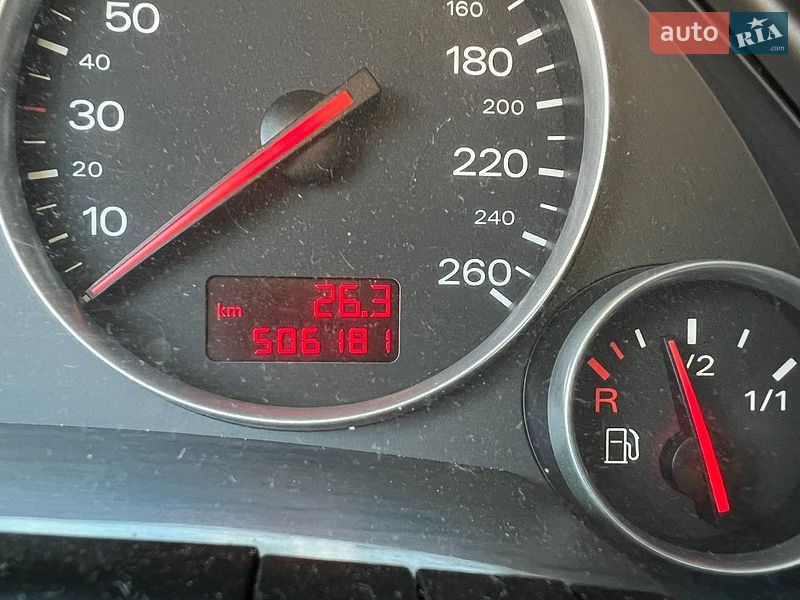 Седан Audi A4 2003 в Львові