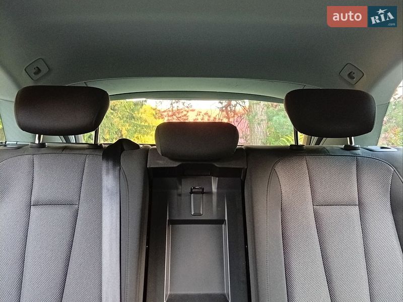 Універсал Audi A4 2017 в Львові