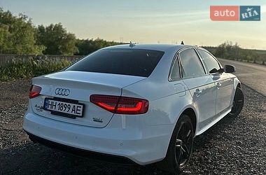 Седан Audi A4 2015 в Одессе