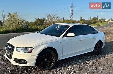 Седан Audi A4 2015 в Одессе
